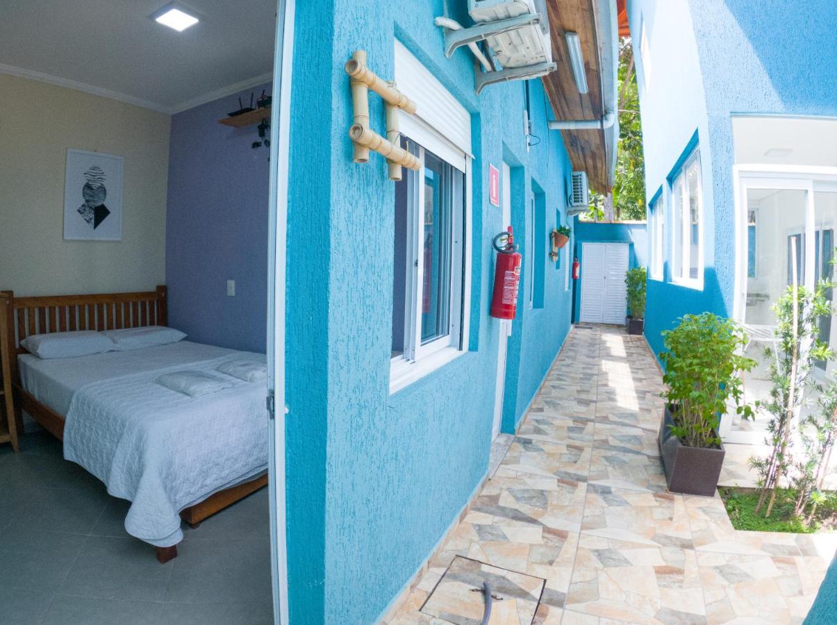 Residencial Aguas De Bare Hotel Сао Себастиао Екстериор снимка