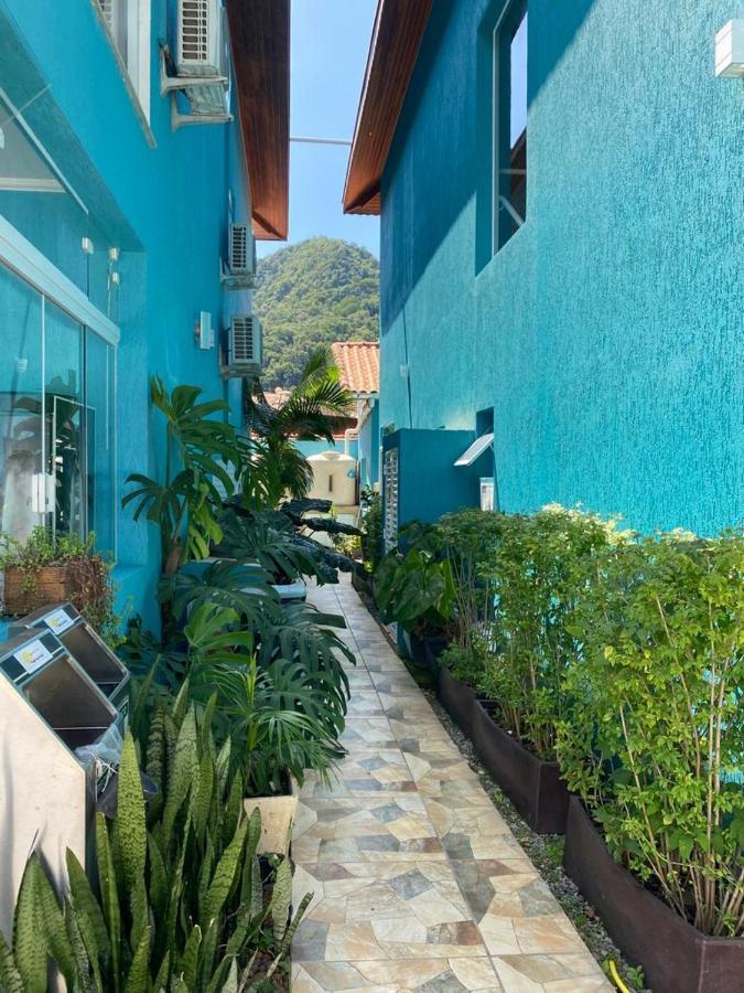 Residencial Aguas De Bare Hotel Сао Себастиао Екстериор снимка