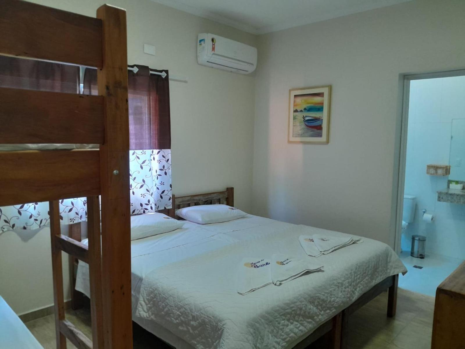 Residencial Aguas De Bare Hotel Сао Себастиао Екстериор снимка
