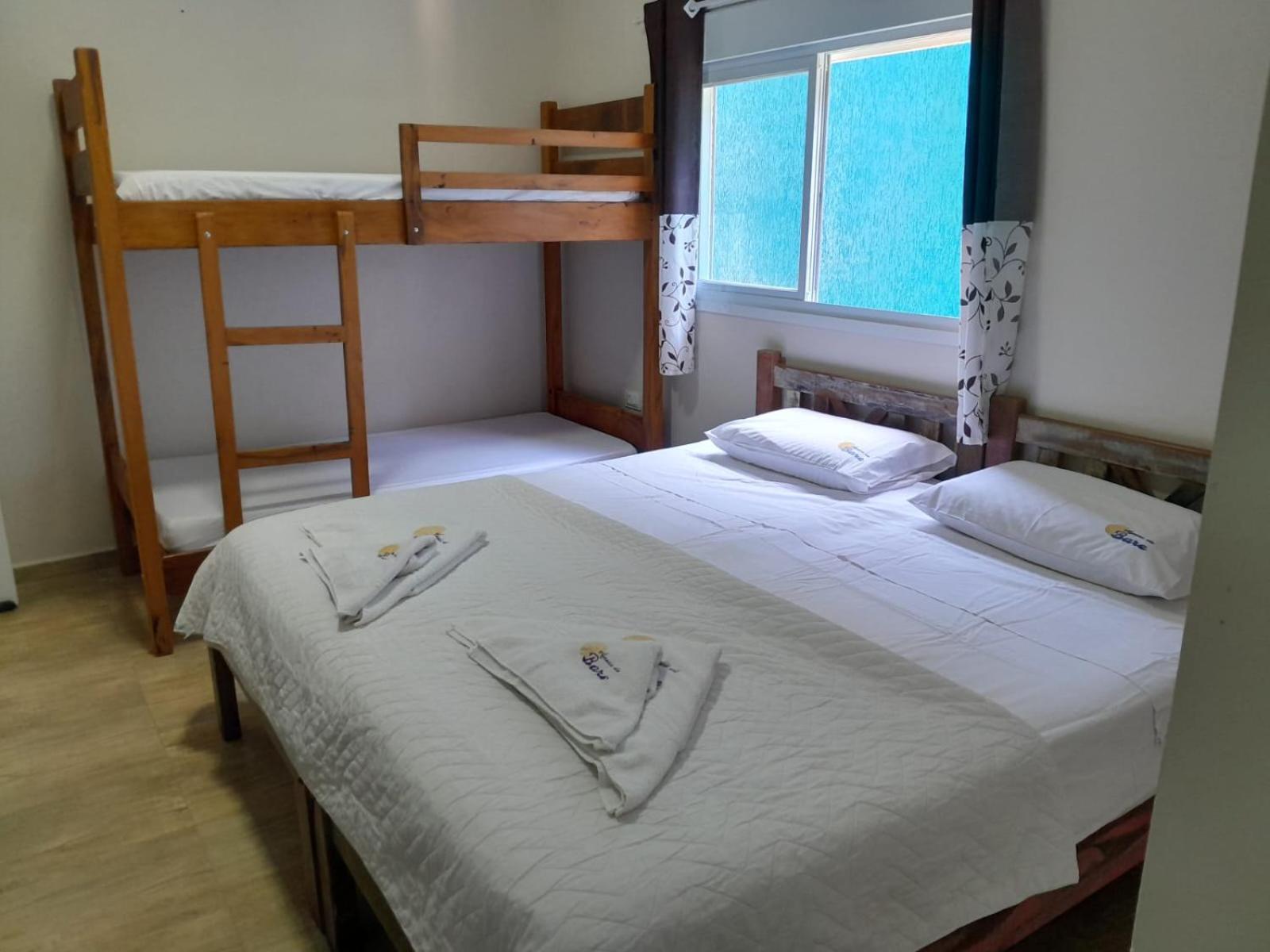 Residencial Aguas De Bare Hotel Сао Себастиао Екстериор снимка